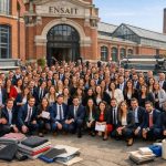 à roubaix, 118 diplômés de l'ensait fêtent leur succès en ingénierie textile, marquant une étape clé dans leur parcours professionnel.