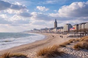 consultez les prévisions météo détaillées pour dunkerque et sa région le dimanche 8 février 2026. températures, vent, précipitations et conseils pour bien profiter de votre journée.