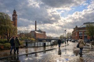 consultez les prévisions météorologiques détaillées pour roubaix et sa région le mercredi 11 février 2026. soyez prêt pour votre journée avec les dernières informations sur la météo locale.