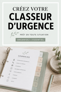 Un classeur d'urgence bien organisé sur une table en bois.