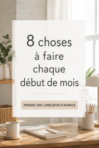Femme organisant son mois avec un agenda sur-mesure.