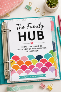 Vue d'ensemble d'un système de gestion familiale organisé sur un bureau, avec des documents et un calendrier.