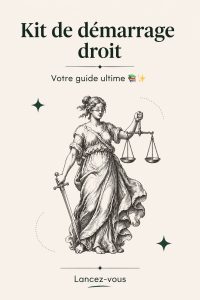 Une étudiante en droit examine ses livres et son ordinateur portable